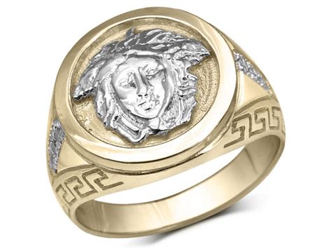 bague chevaliere homme or versace